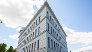 Рабочие процессы на объекте бизнес-центра в г. Киеве